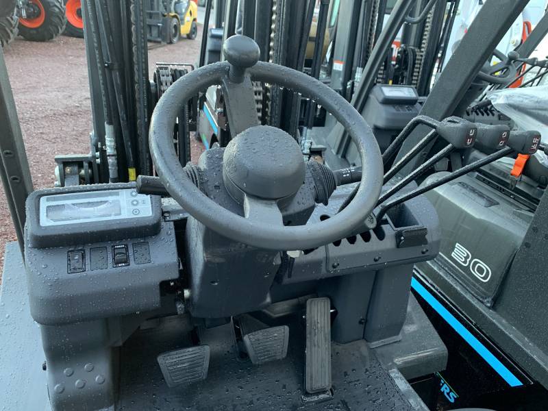 Leviers mécaniques séparés