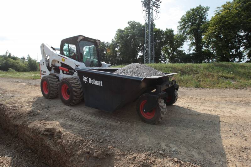 Chargeur Bobcat S770