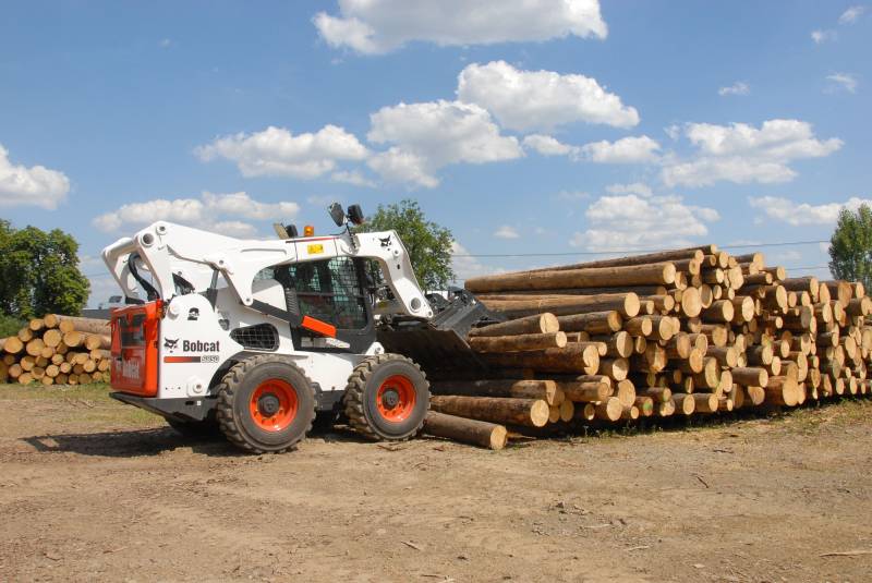 Chargeur S850 Bobcat