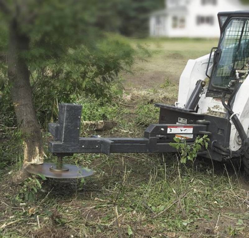 Scie à débroussailler
